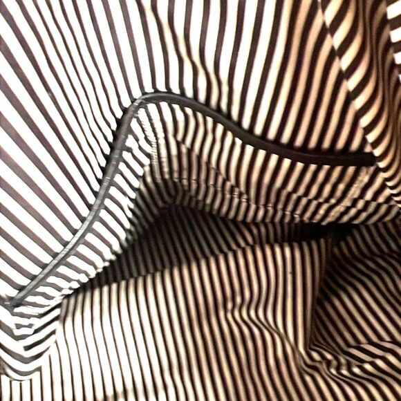 Kate Spade Cobble Hill Leslie Shoulder Bag - Picture 8 of 9